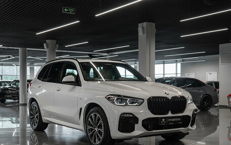 BMW X5, 2020 год, 7 000 000 рублей, 2 фотография