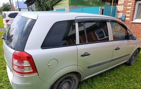 Opel Zafira B, 2008 год, 750 000 рублей, 4 фотография