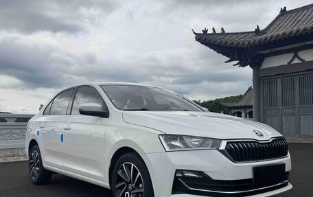 Skoda Rapid II, 2022 год, 1 740 000 рублей, 1 фотография