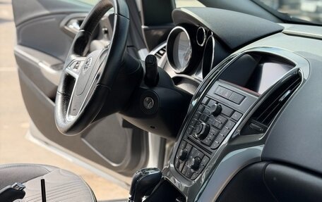 Opel Astra J, 2013 год, 827 000 рублей, 9 фотография