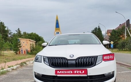 Skoda Octavia, 2018 год, 2 090 000 рублей, 9 фотография