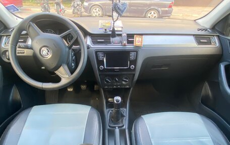 Skoda Rapid I, 2019 год, 1 300 000 рублей, 8 фотография