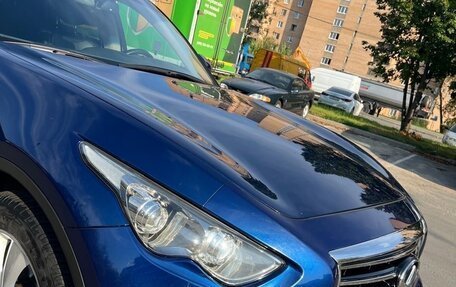 Infiniti FX II, 2011 год, 1 875 000 рублей, 3 фотография