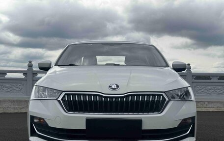 Skoda Rapid II, 2022 год, 1 740 000 рублей, 2 фотография