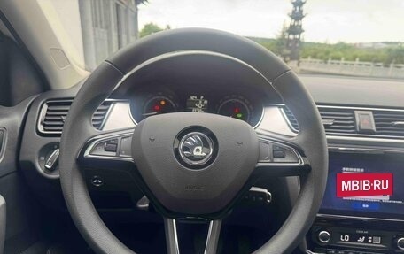 Skoda Rapid II, 2022 год, 1 740 000 рублей, 14 фотография