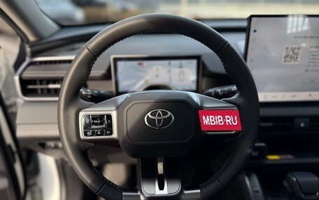 Toyota RAV4, 2026 год, 4 100 000 рублей, 8 фотография