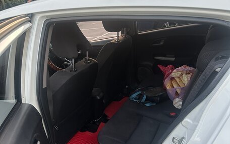 Honda Insight II рестайлинг, 2011 год, 700 000 рублей, 4 фотография