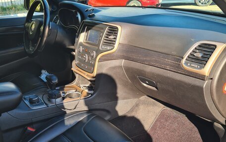 Jeep Grand Cherokee, 2013 год, 1 900 000 рублей, 11 фотография