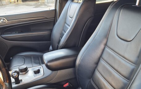 Jeep Grand Cherokee, 2013 год, 1 900 000 рублей, 15 фотография