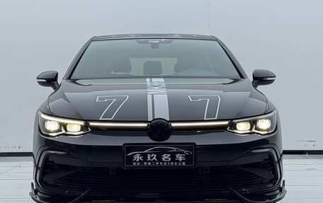 Volkswagen Golf VIII, 2023 год, 1 999 999 рублей, 2 фотография