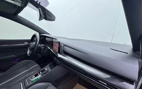 Volkswagen Golf VIII, 2023 год, 1 999 999 рублей, 14 фотография