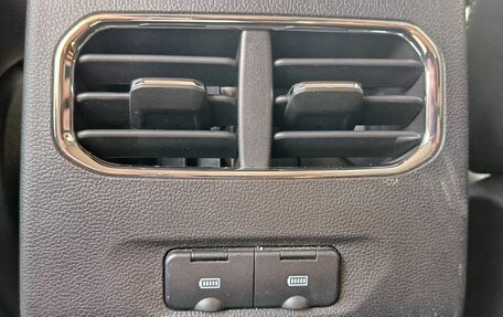 Haval Jolion, 2023 год, 1 999 000 рублей, 18 фотография