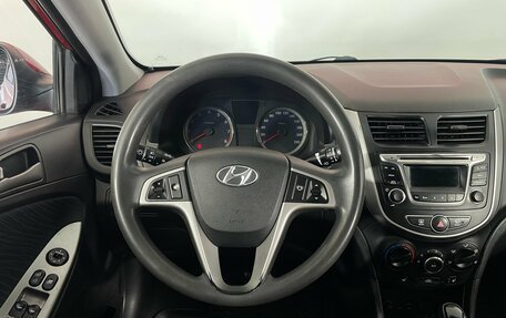 Hyundai Solaris II рестайлинг, 2015 год, 899 000 рублей, 13 фотография