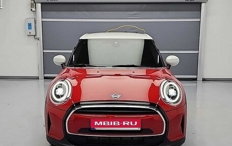 MINI Hatch, 2023 год, 2 170 000 рублей, 2 фотография