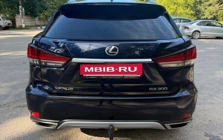 Lexus RX IV рестайлинг, 2020 год, 4 700 000 рублей, 8 фотография