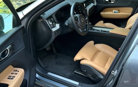 Volvo XC60 II, 2019 год, 3 670 000 рублей, 2 фотография