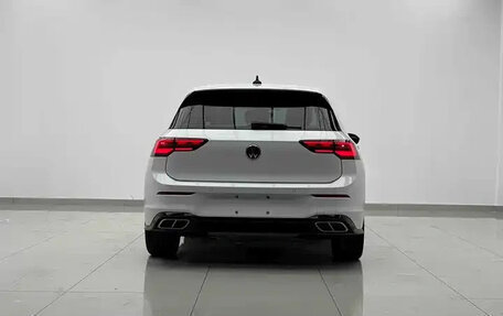 Volkswagen Golf VIII, 2023 год, 2 076 000 рублей, 6 фотография