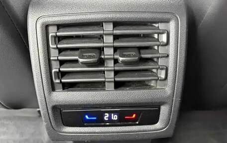 Volkswagen Golf VIII, 2023 год, 2 076 000 рублей, 9 фотография