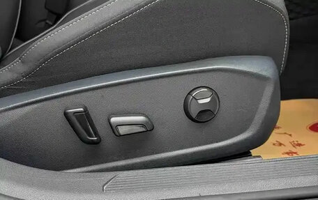 Volkswagen Golf VIII, 2023 год, 2 076 000 рублей, 16 фотография