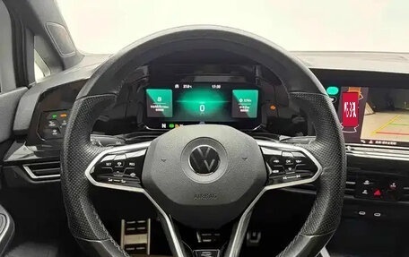 Volkswagen Golf VIII, 2023 год, 2 076 000 рублей, 19 фотография