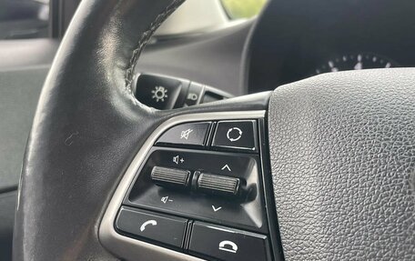 Hyundai Solaris II рестайлинг, 2017 год, 1 230 000 рублей, 10 фотография