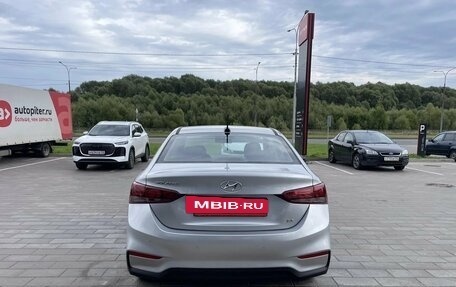 Hyundai Solaris II рестайлинг, 2017 год, 1 230 000 рублей, 6 фотография