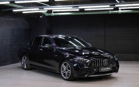 Mercedes-Benz E-Класс AMG, 2021 год, 4 850 000 рублей, 3 фотография