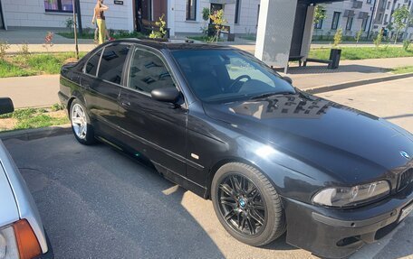 BMW 5 серия, 2002 год, 800 000 рублей, 3 фотография