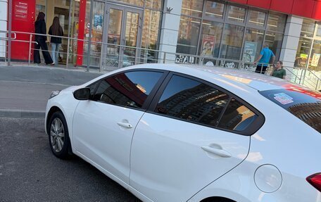 KIA Cerato III, 2015 год, 900 000 рублей, 5 фотография