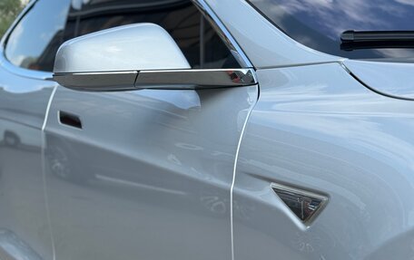 Tesla Model S I, 2013 год, 1 800 000 рублей, 10 фотография