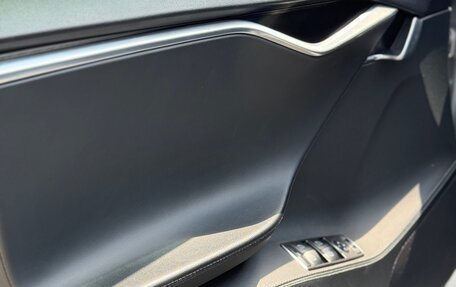 Tesla Model S I, 2013 год, 1 800 000 рублей, 17 фотография