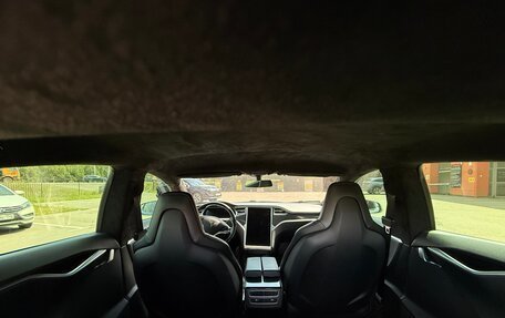 Tesla Model S I, 2013 год, 1 800 000 рублей, 26 фотография