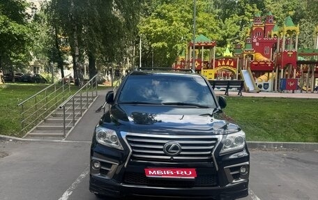 Lexus LX III, 2015 год, 4 300 000 рублей, 1 фотография