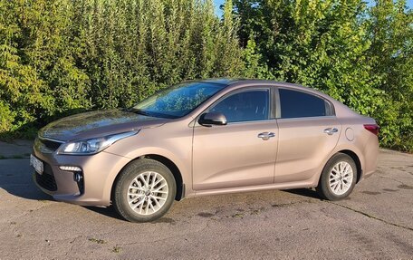 KIA Rio IV, 2018 год, 1 530 000 рублей, 2 фотография