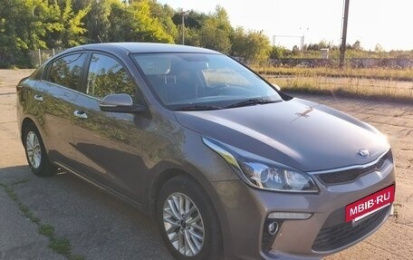 KIA Rio IV, 2018 год, 1 530 000 рублей, 4 фотография