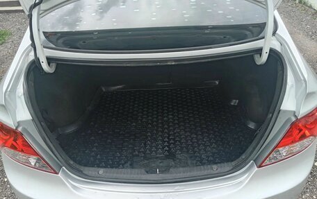 Hyundai Solaris II рестайлинг, 2012 год, 760 000 рублей, 9 фотография