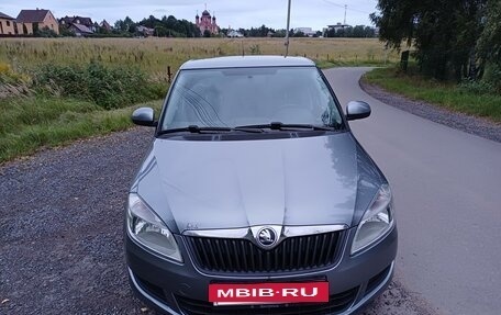 Skoda Fabia II, 2013 год, 500 999 рублей, 2 фотография