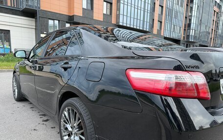 Toyota Camry, 2010 год, 970 000 рублей, 10 фотография