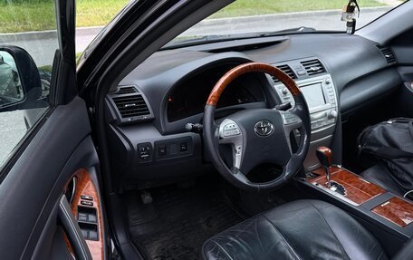 Toyota Camry, 2010 год, 970 000 рублей, 11 фотография