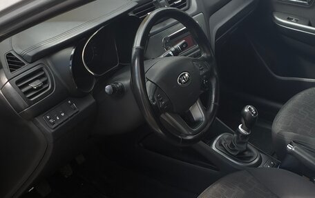 KIA Rio III рестайлинг, 2013 год, 950 000 рублей, 14 фотография
