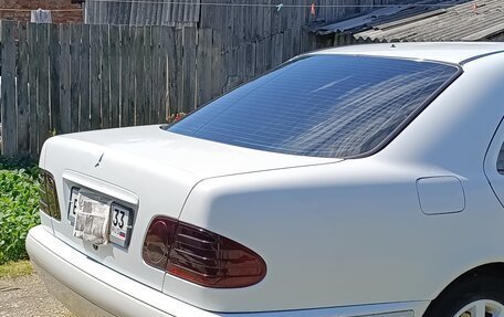 Mercedes-Benz E-Класс, 1998 год, 470 000 рублей, 4 фотография