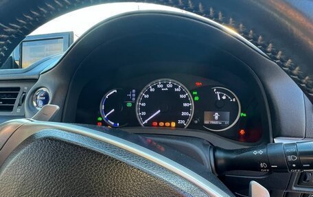 Lexus CT I рестайлинг, 2012 год, 1 450 000 рублей, 26 фотография