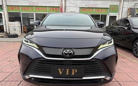 Toyota Harrier, 2022 год, 2 фотография