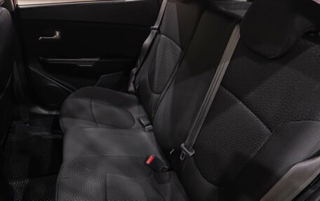 KIA Rio III рестайлинг, 2015 год, 1 049 000 рублей, 30 фотография