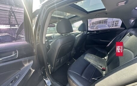 Hyundai Sonata VI, 2011 год, 979 000 рублей, 7 фотография