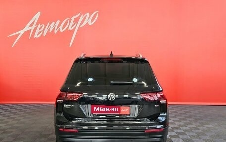 Volkswagen Tiguan II, 2017 год, 2 049 000 рублей, 4 фотография