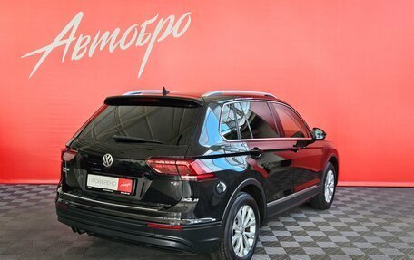 Volkswagen Tiguan II, 2017 год, 2 049 000 рублей, 5 фотография