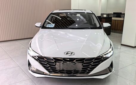 Hyundai Elantra, 2022 год, 1 502 000 рублей, 2 фотография