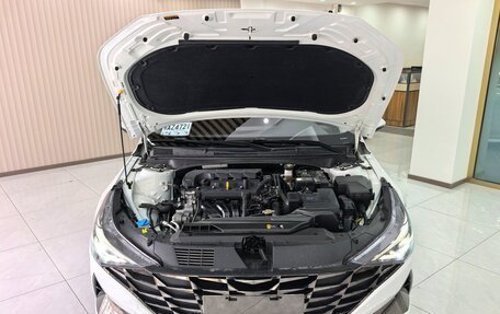 Hyundai Elantra, 2022 год, 1 502 000 рублей, 7 фотография