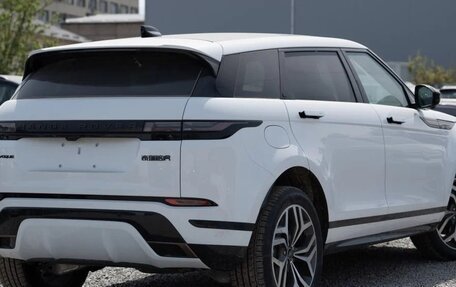 Land Rover Range Rover Evoque II, 2026 год, 4 900 000 рублей, 2 фотография